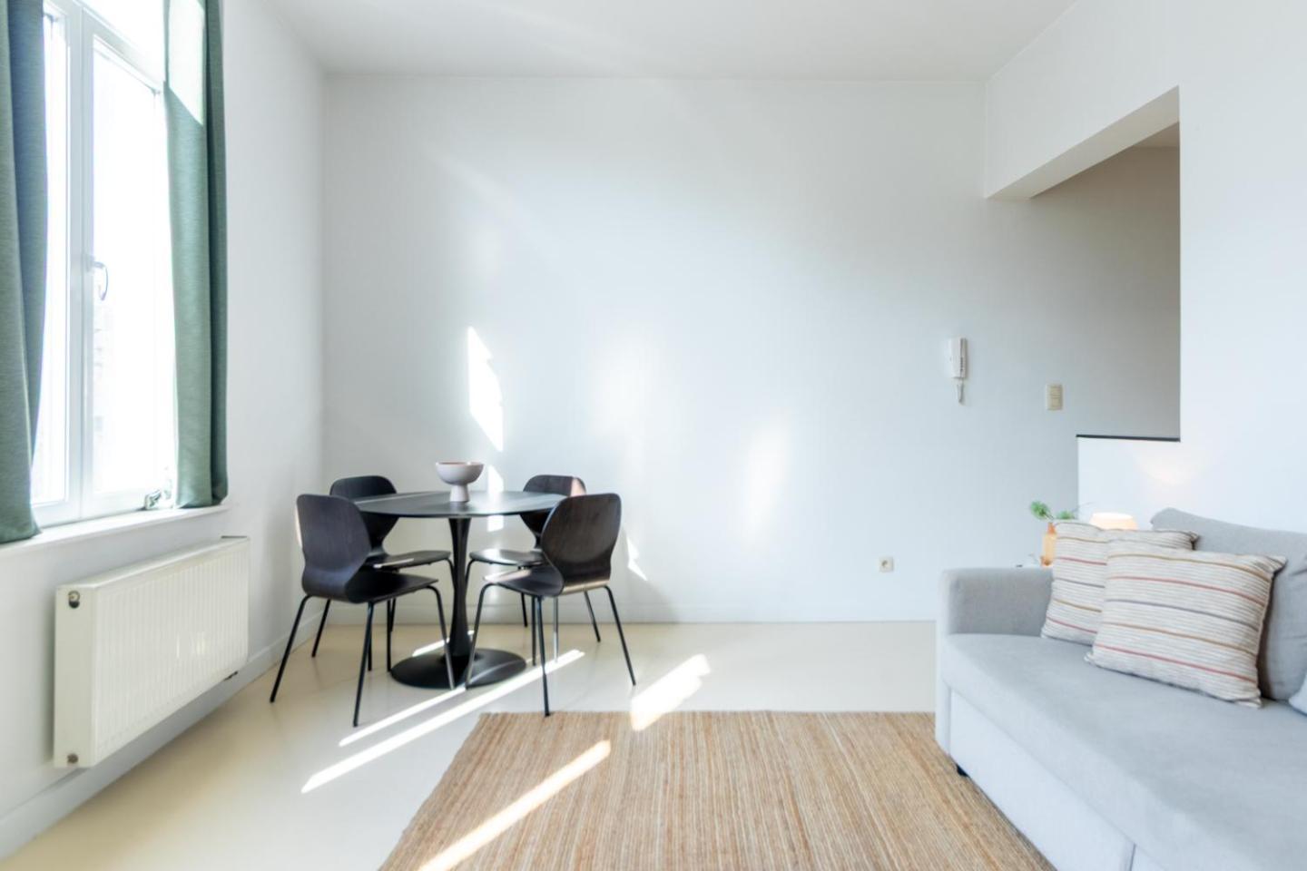 Bright, Spacious Apartments & Perfectly Located In The Heart Of Гент Екстер'єр фото